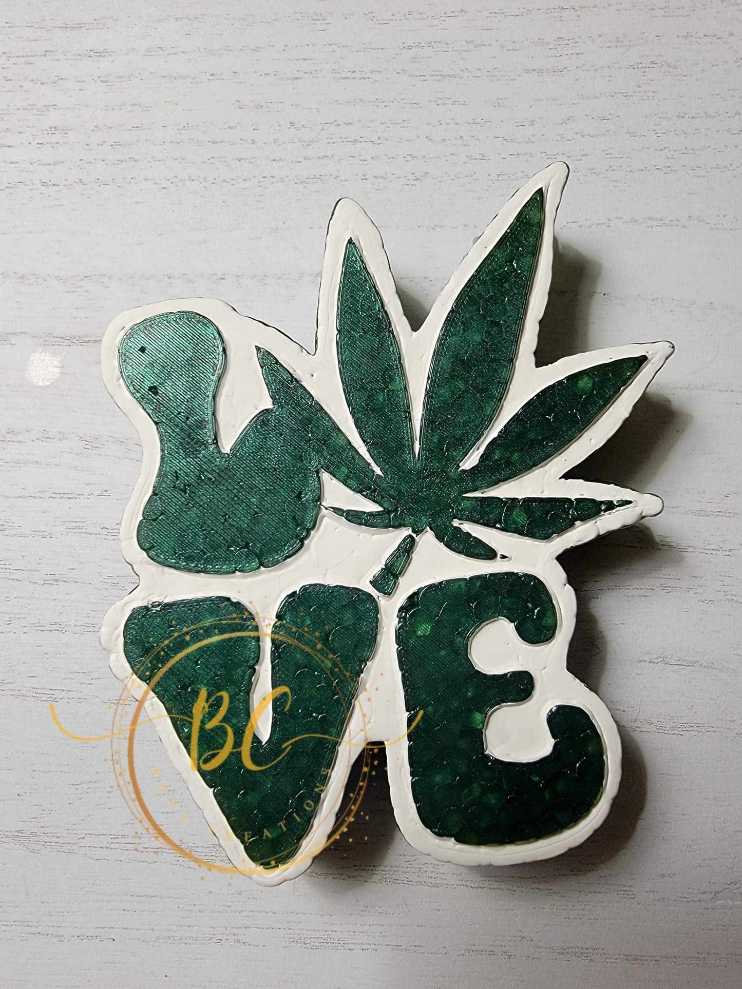 Love Pot Leaf Mold