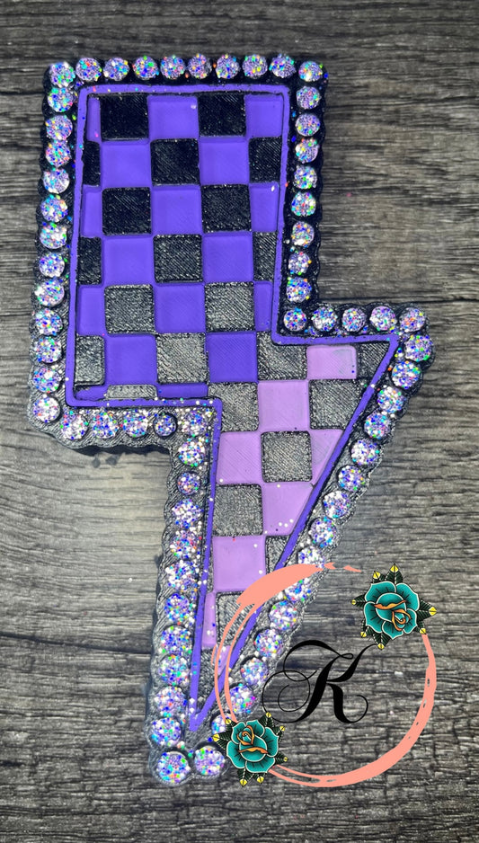 Checkered Print Bolt with Jewels Mold