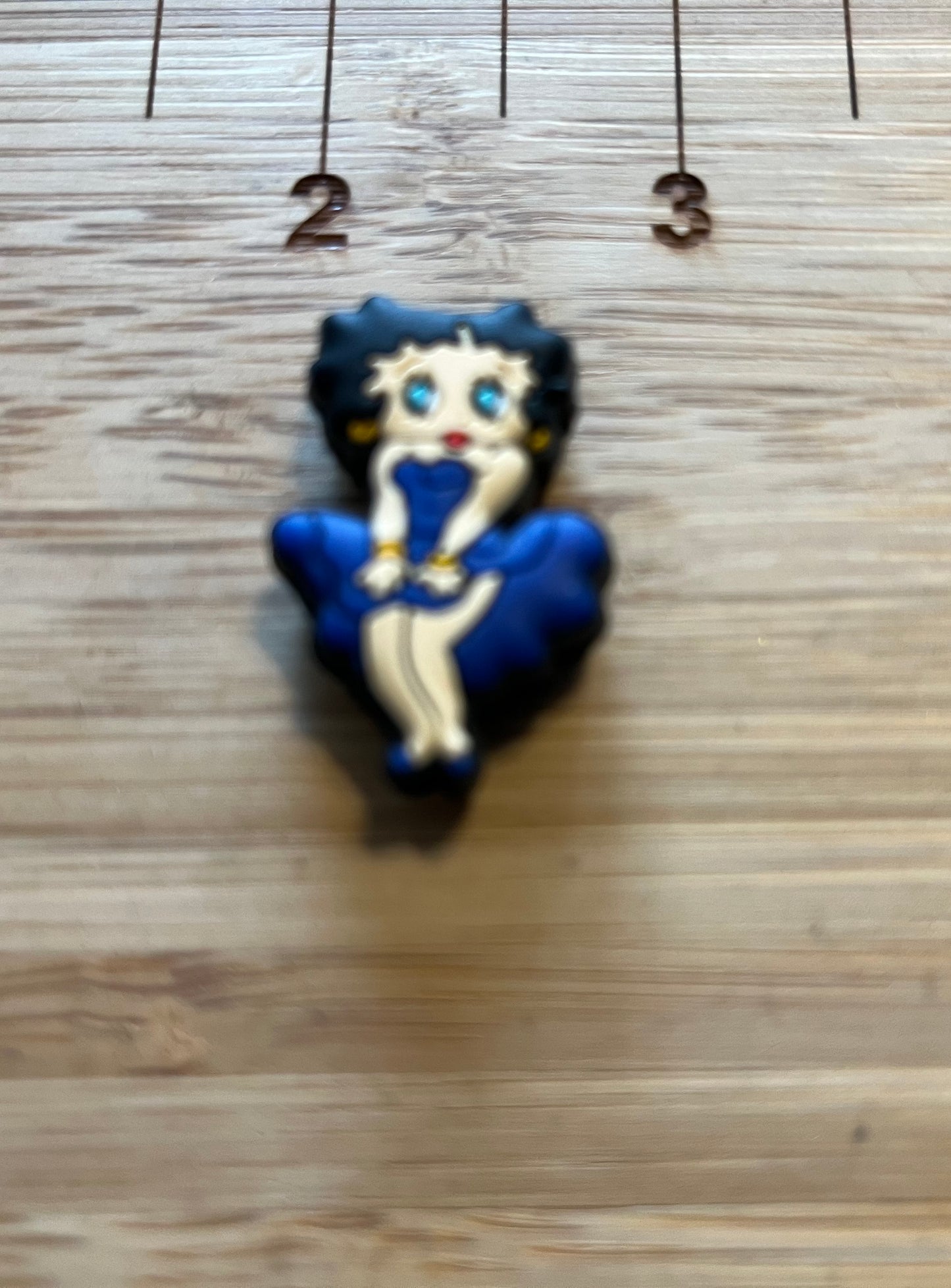 Betty Focal Bead