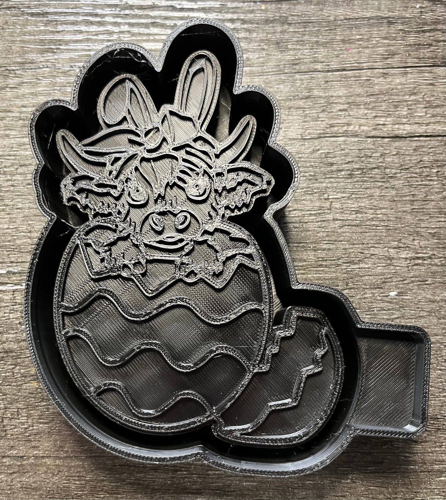 Highland Easter Egg Mold