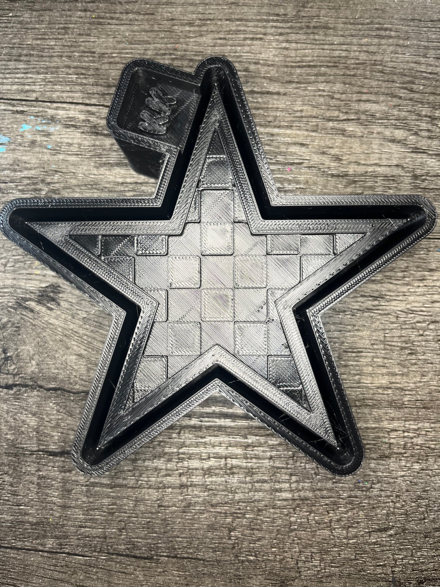 Checkered Star Mold
