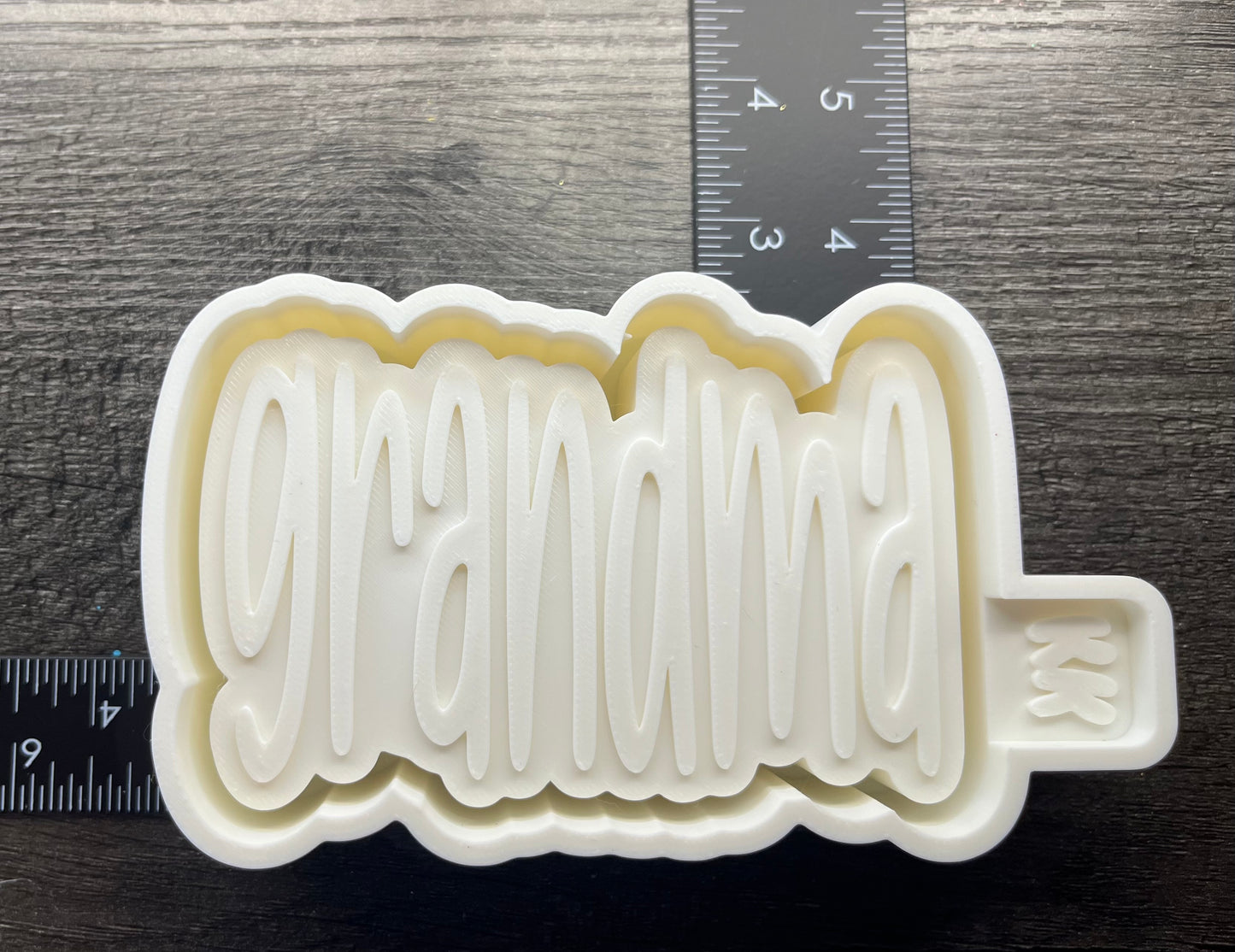 Grandma (Preppy) Mold