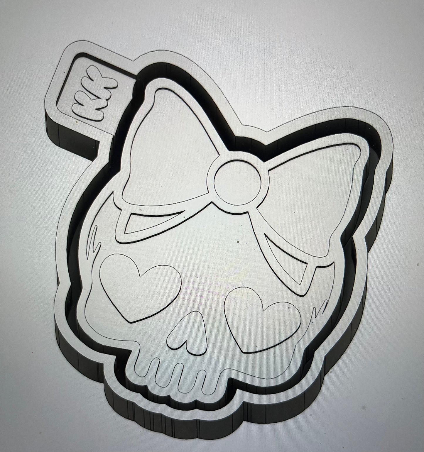 Skull With Bow Mold
