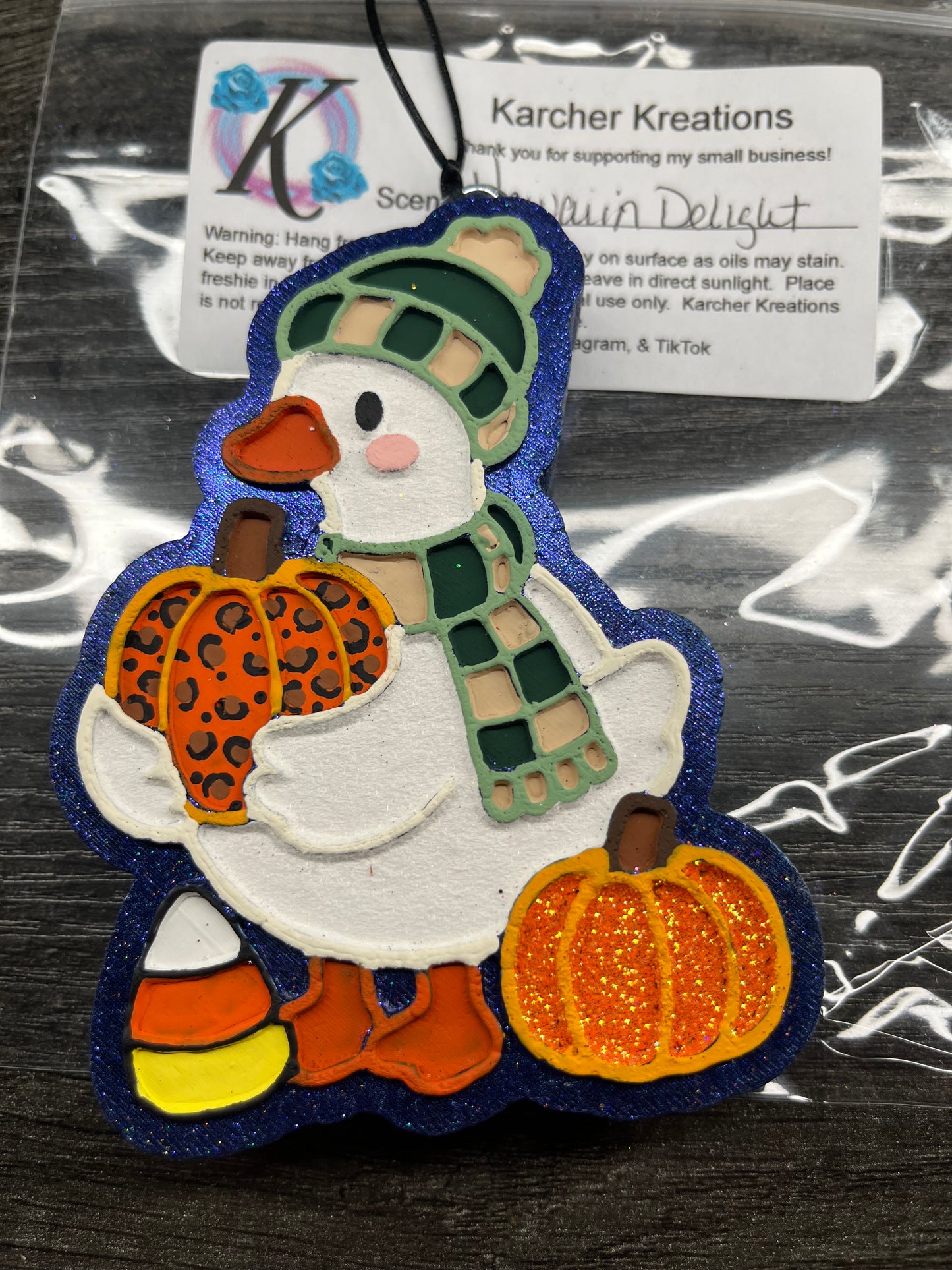 Goose Pumpkin & Candy Corn…. Hawaiian Delight