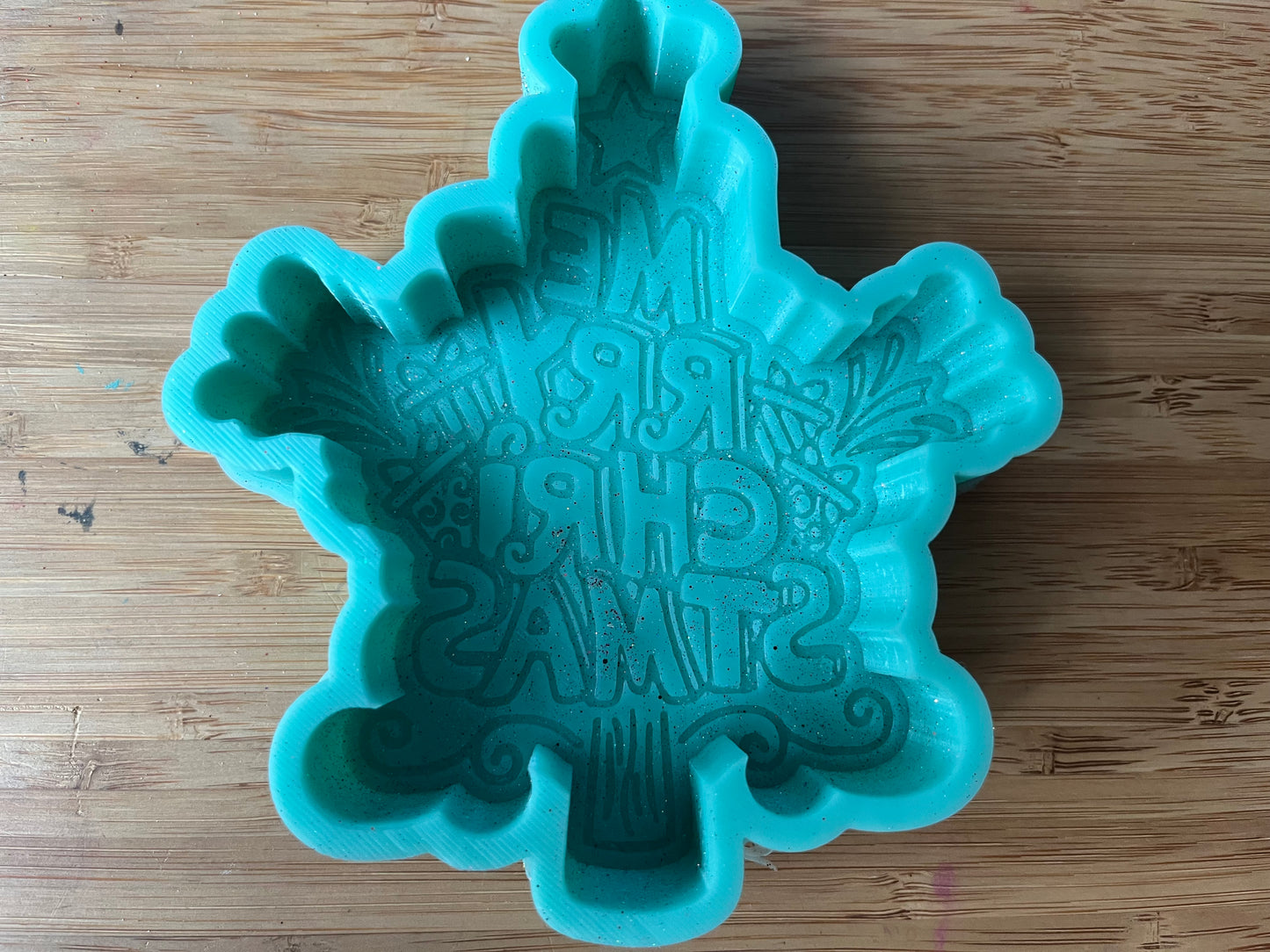 Merry Christmas tree destash