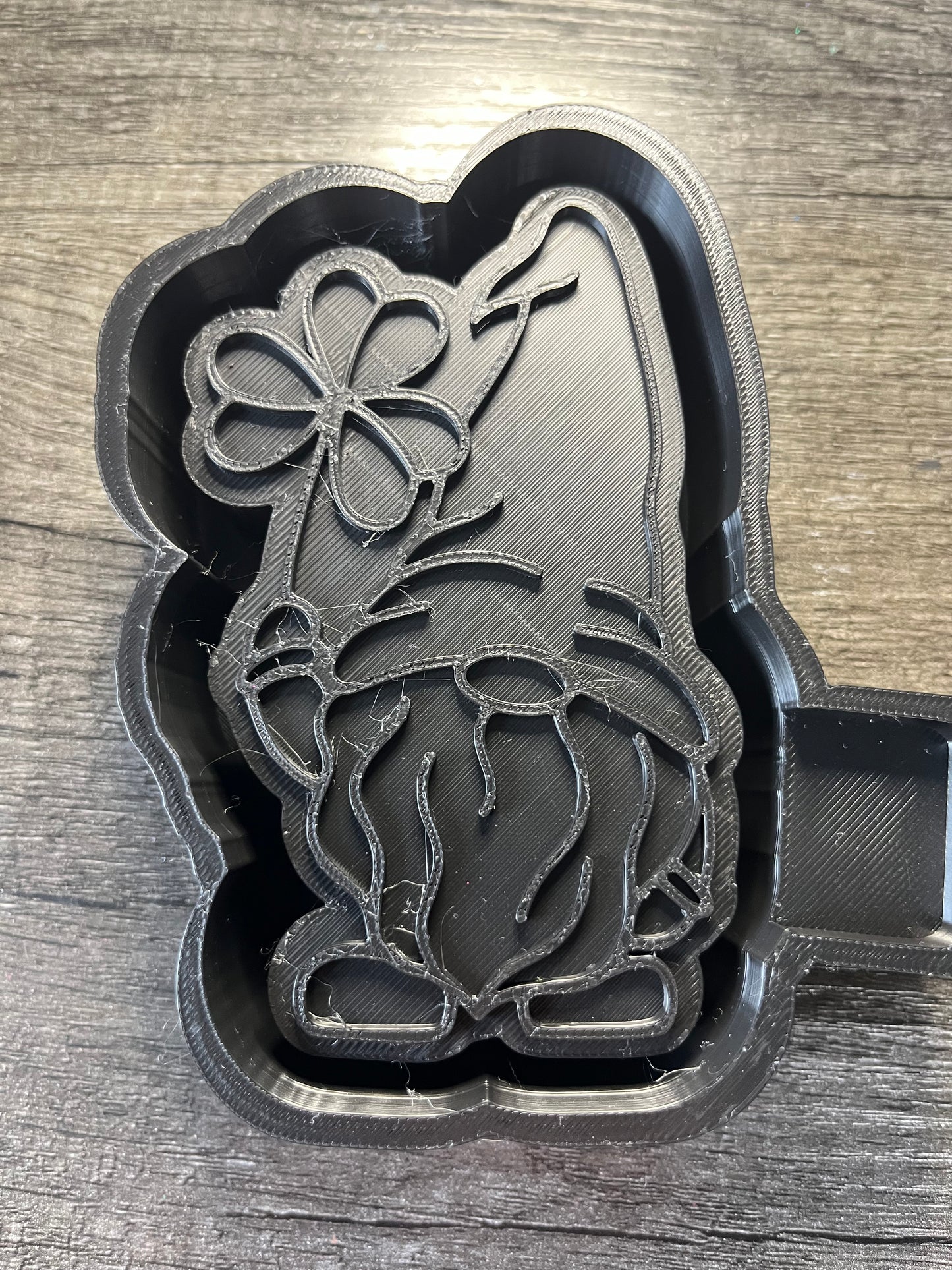 Gnome with 4-Leaf Clover Mold