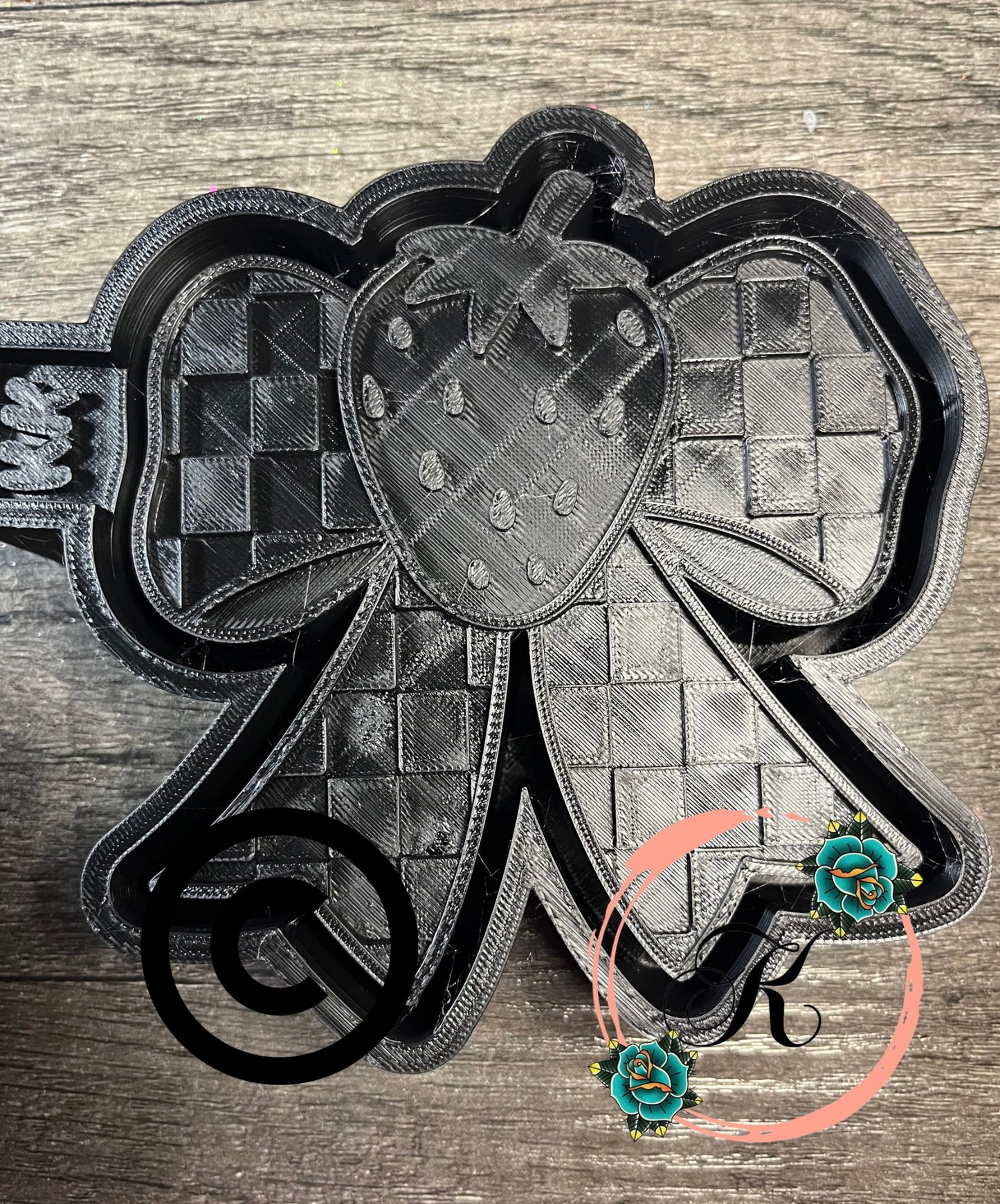 Checkered Strawberry Mold