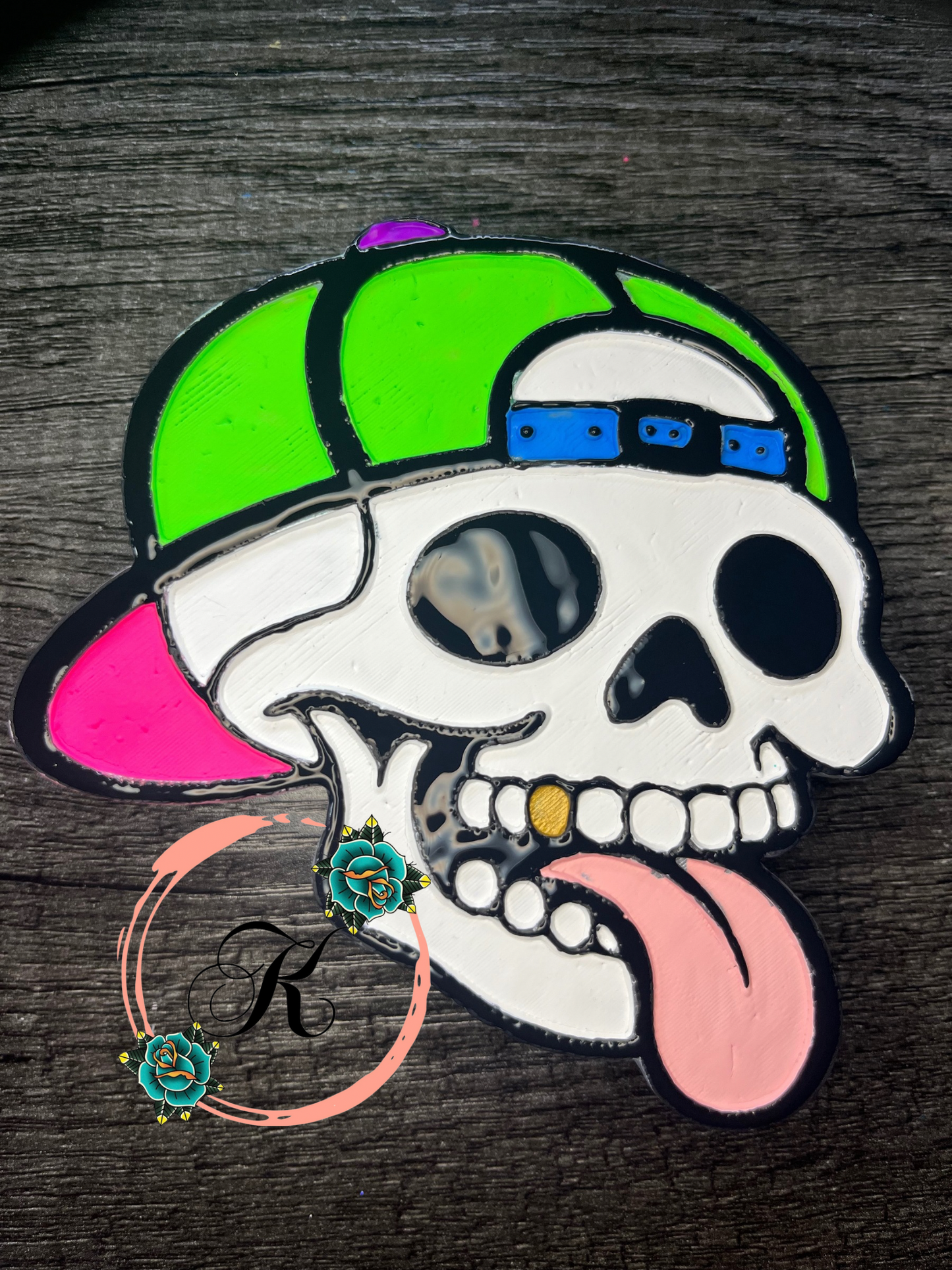 Skull With Backwards Hat Freshie