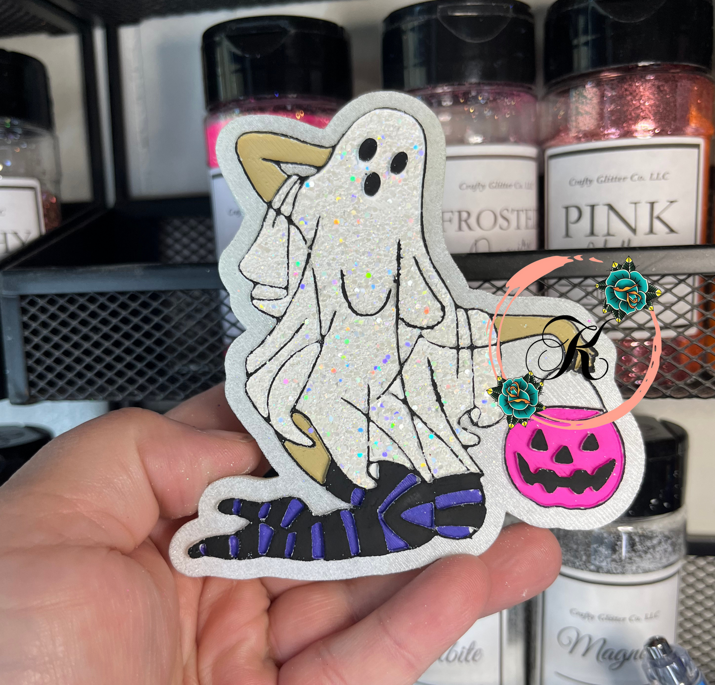Ghost Pin Up Freshie