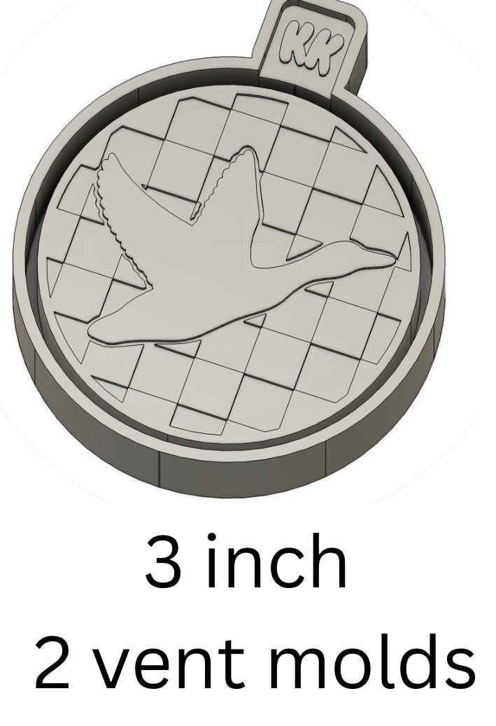 Round Checkered Print Duck Head Vent