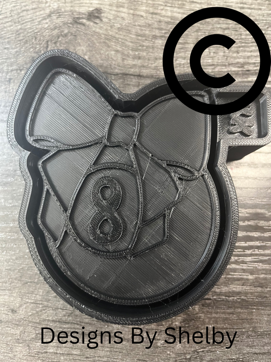 8 Ball with Bow Mold