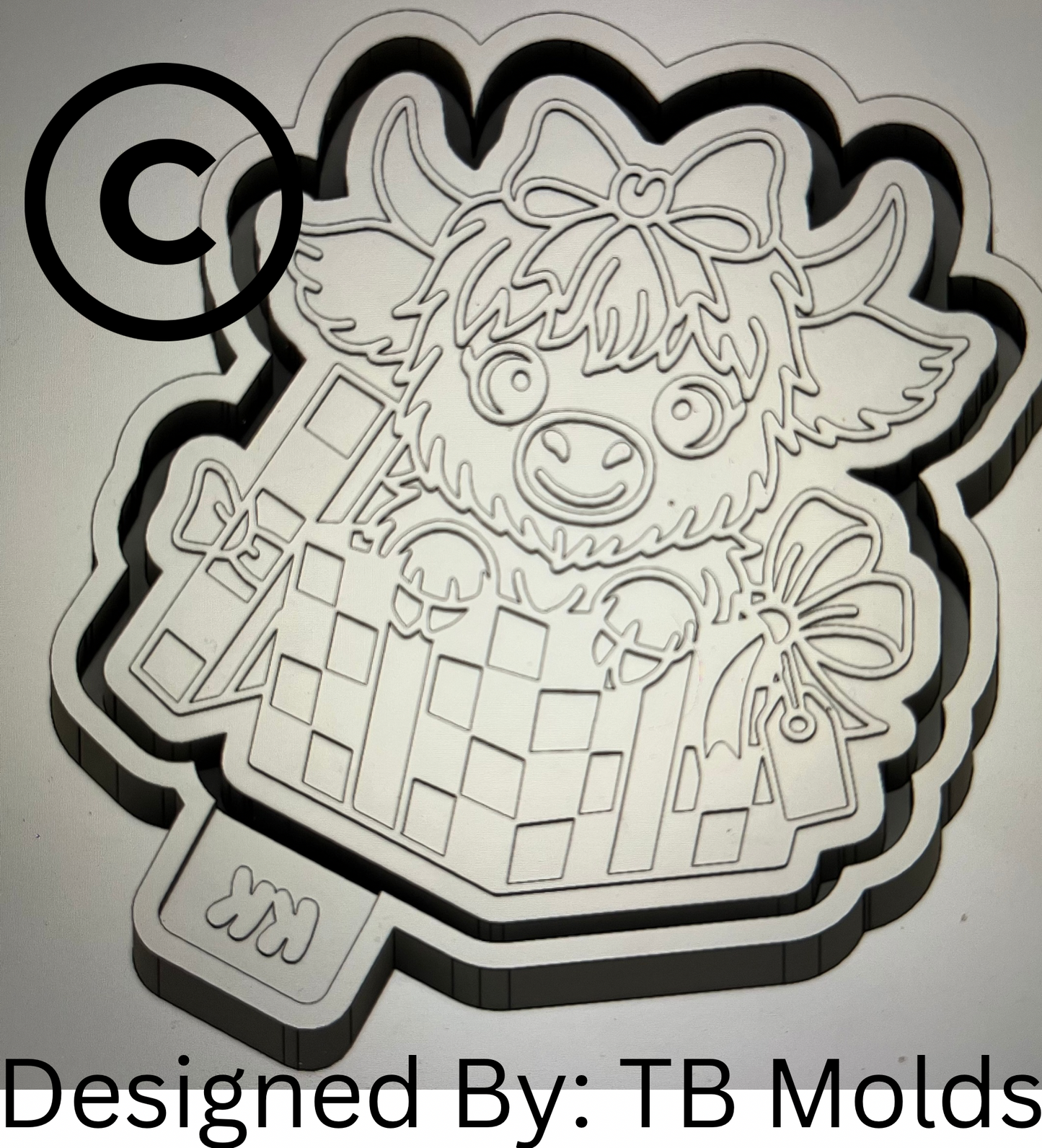 Highland With Present Mold