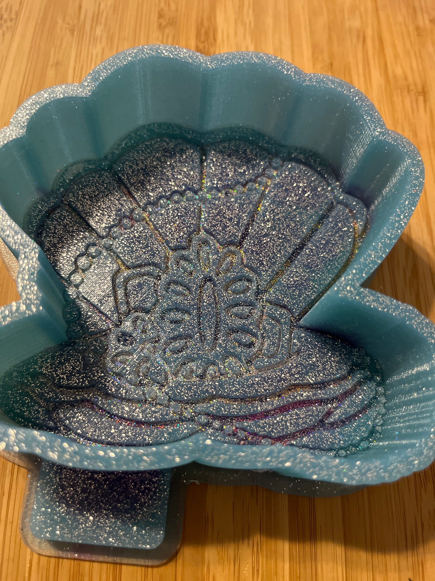 Concho Clam Shell Destash