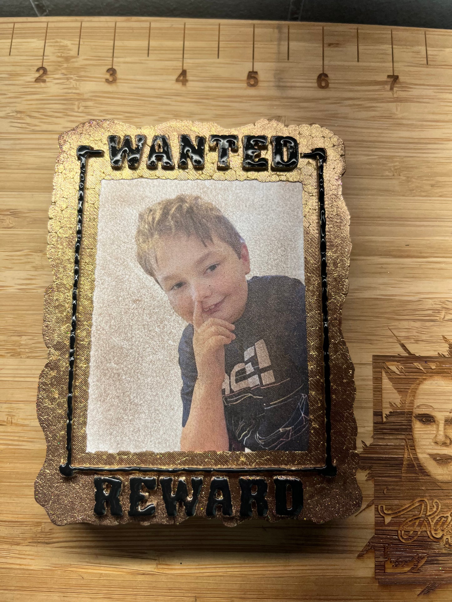 Wanted Poster Mold