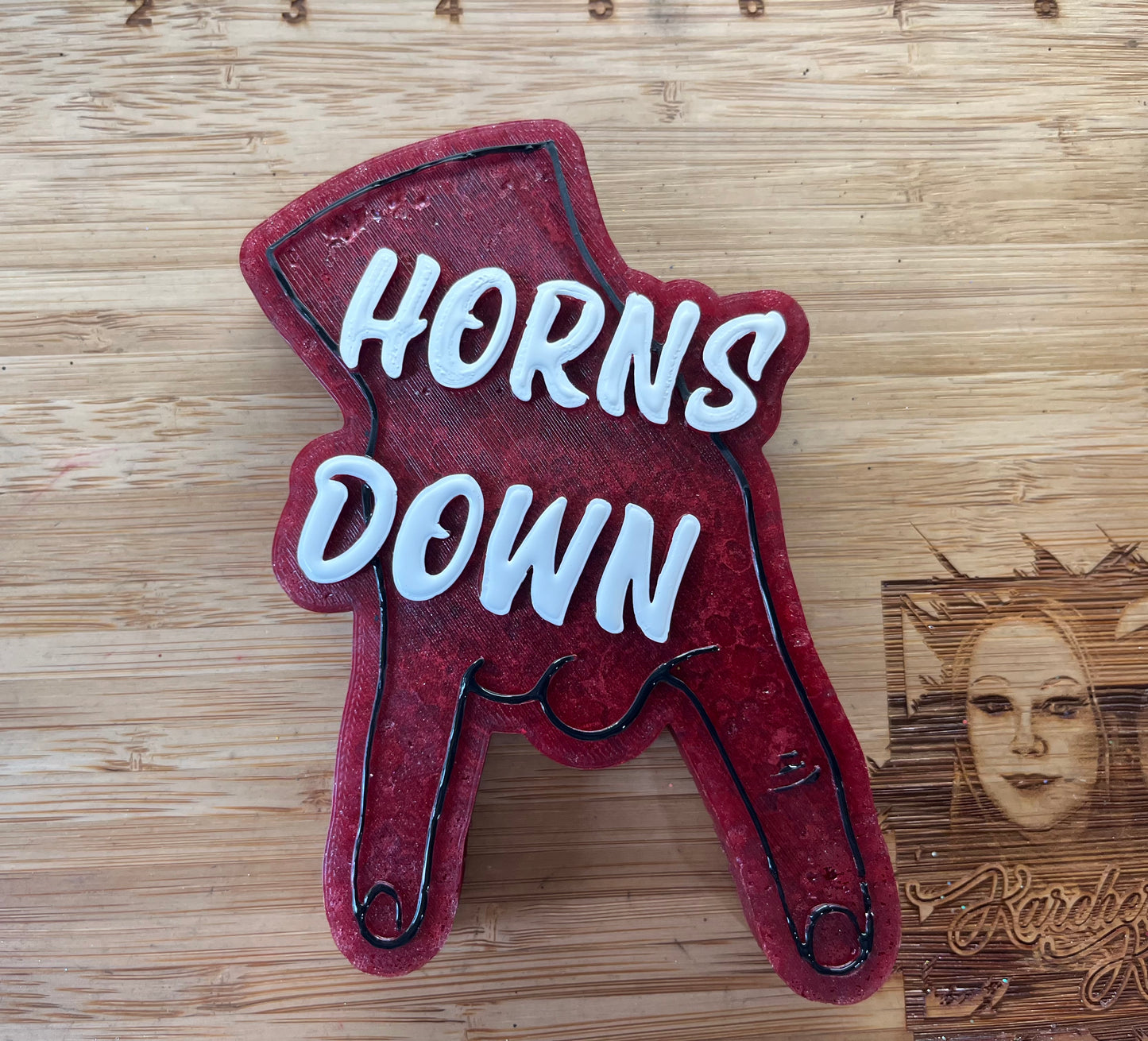 Horns Down Mold