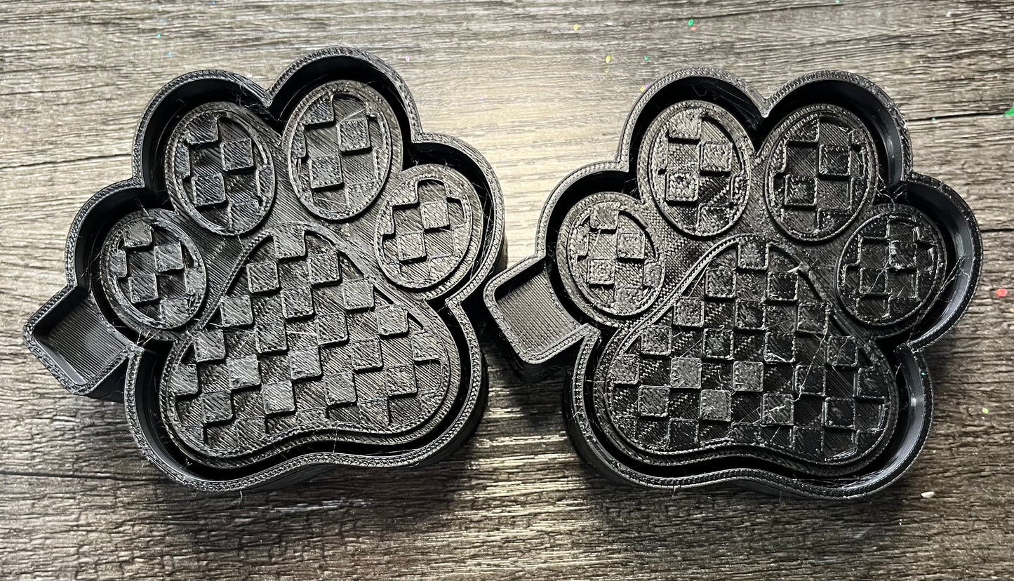 Checkered Paw Print Vent Mold