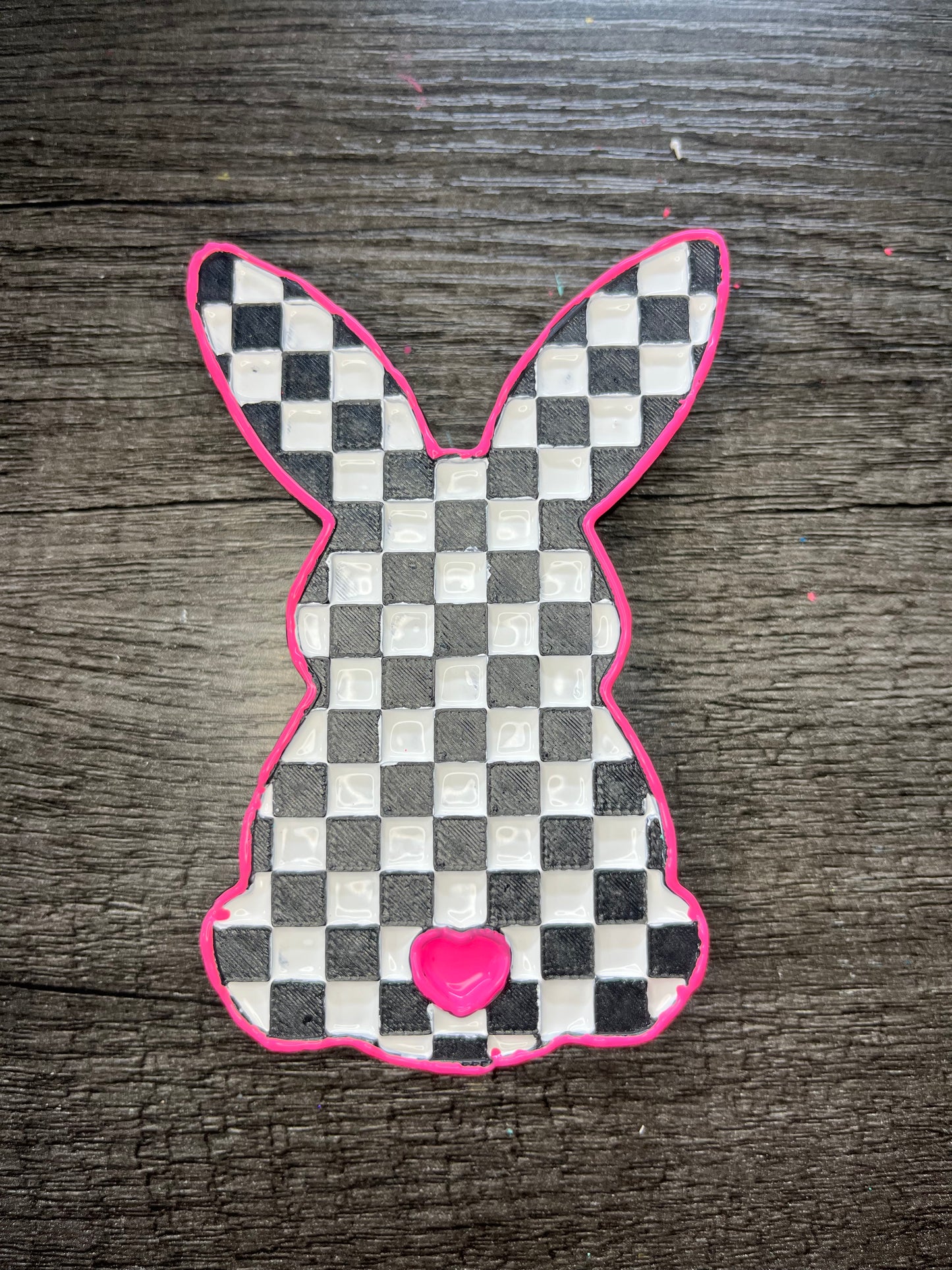 Bunny Checkered Print Mold