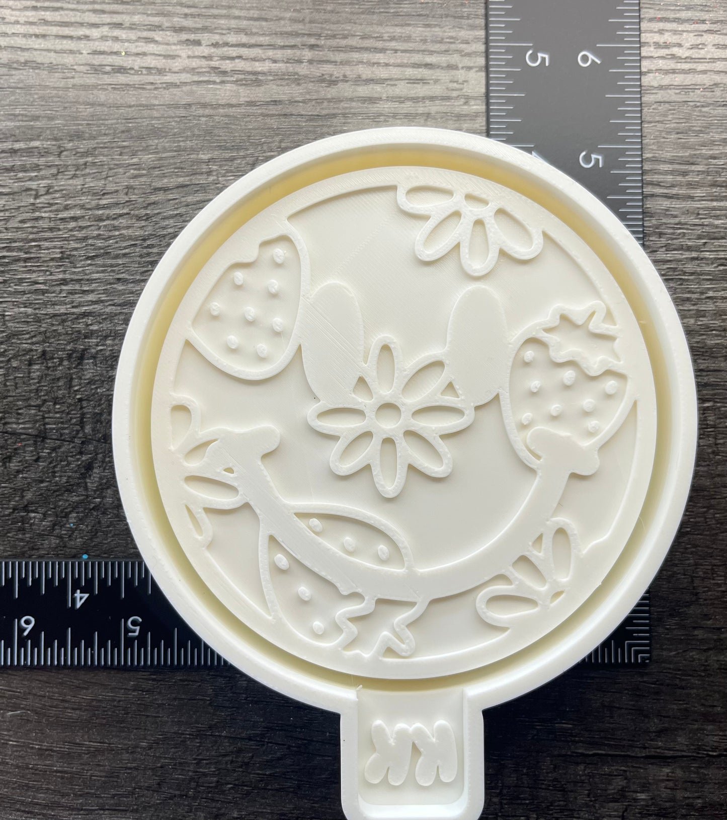 Happy Strawberry and Flower Mold