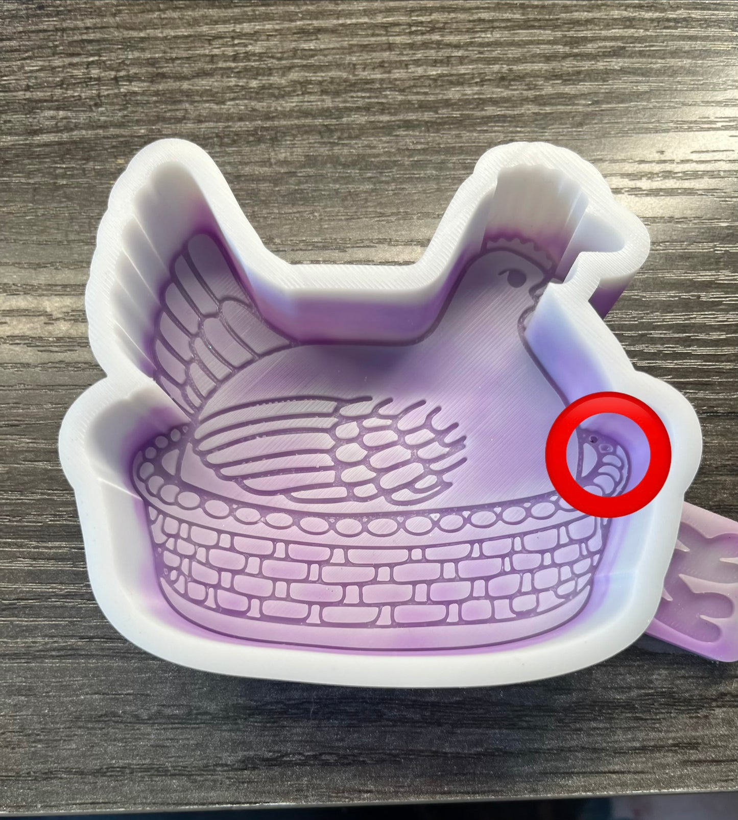 Hen Basket Mold B-Grade