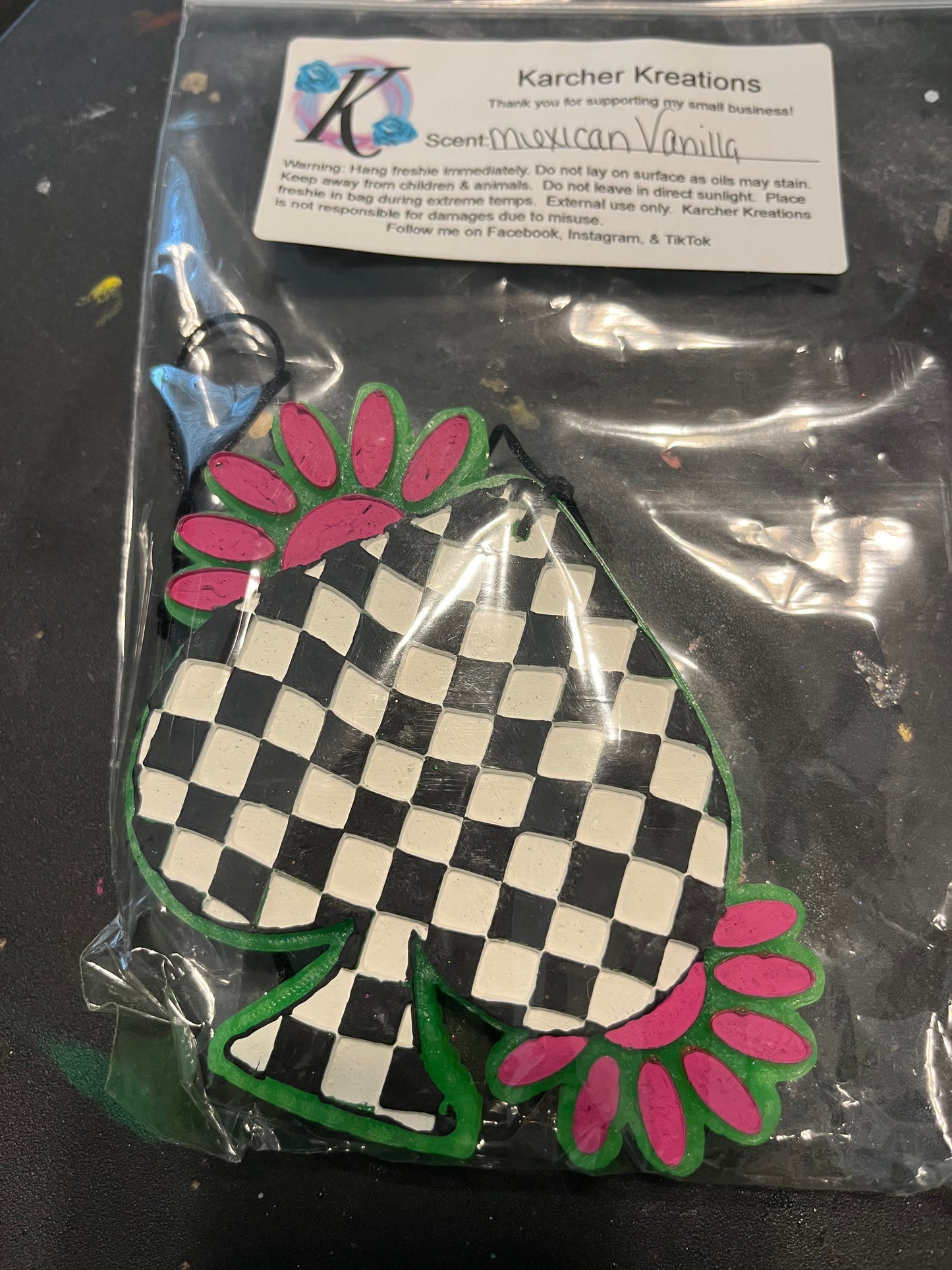 Checkered Spade- Mexican Vanilla
