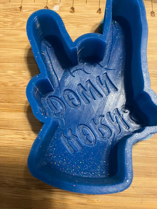 Horns down  destash