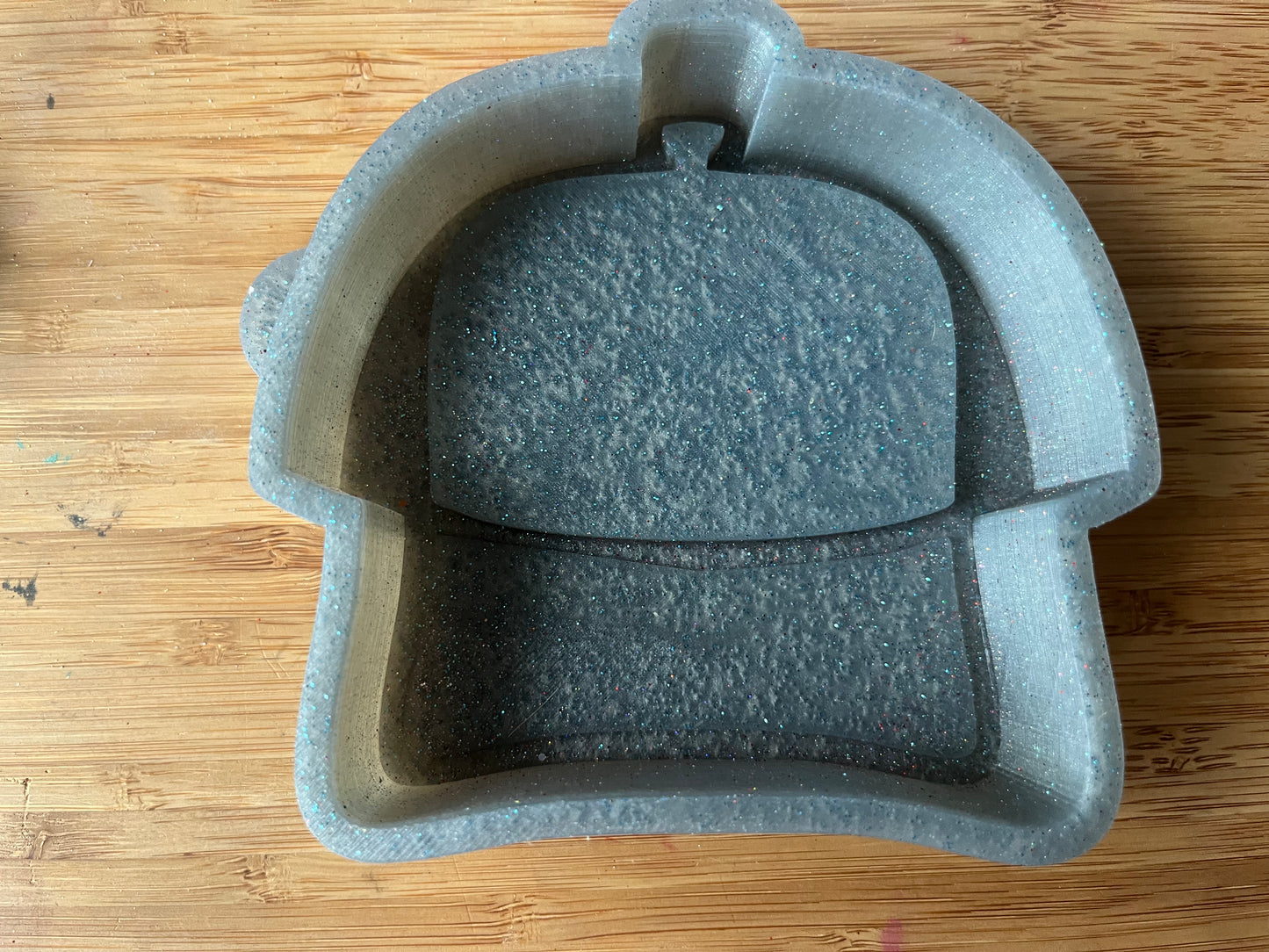 Hat destash