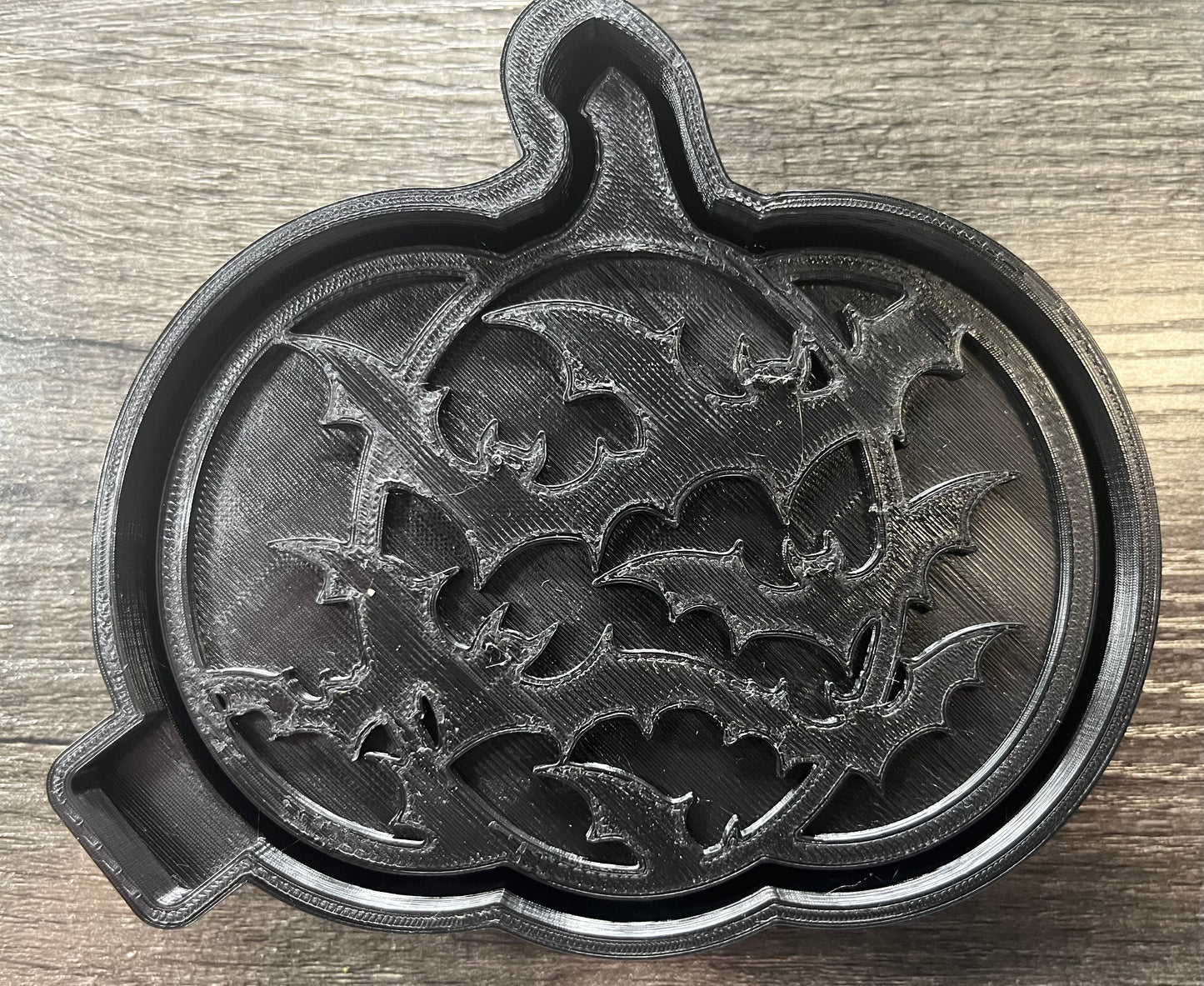 Pumpkin with Bats Mold