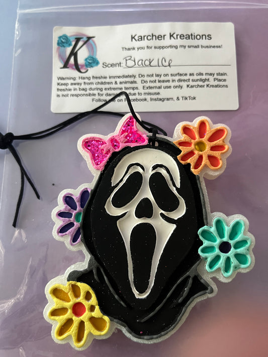 Scream with Bow- Night Ice