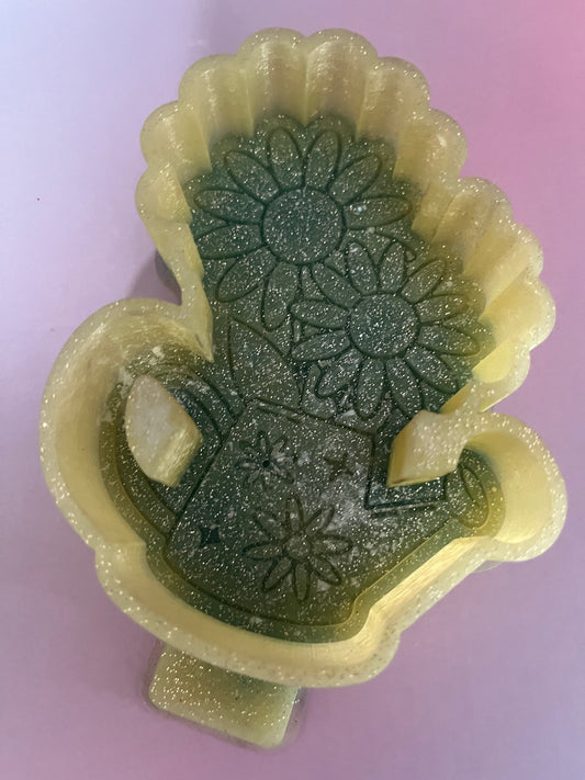 Watering can destash