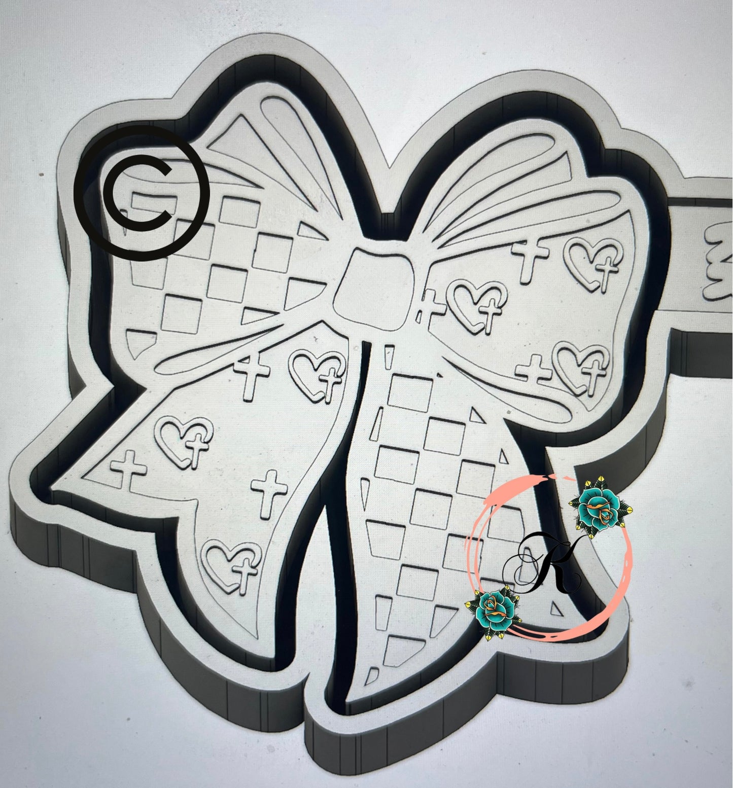 Checkered Bow with Heart Cross Mold