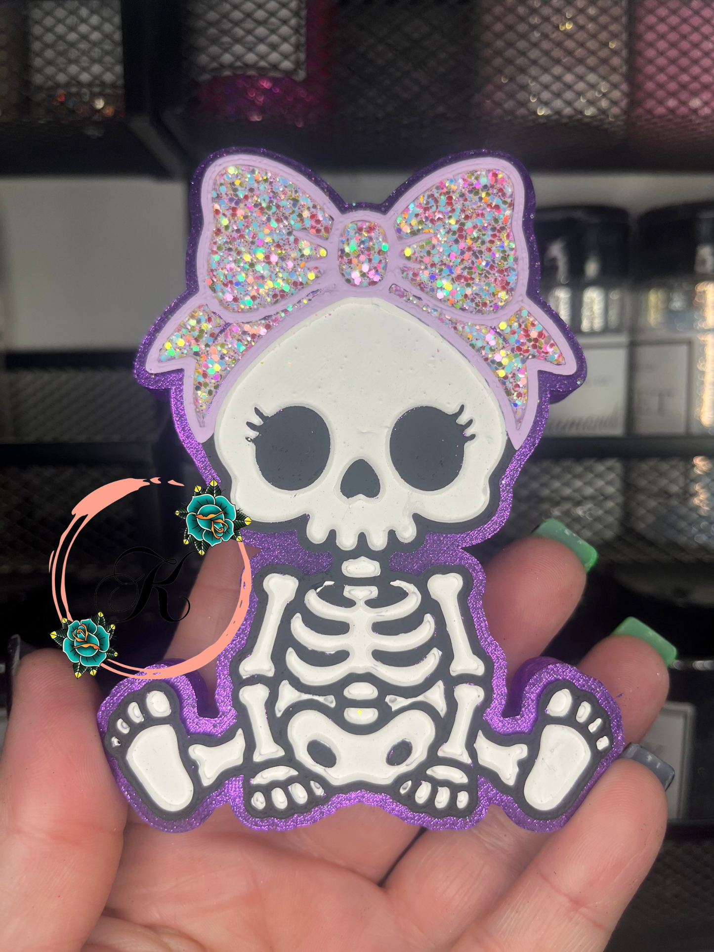 Skelly with Bow Freshie