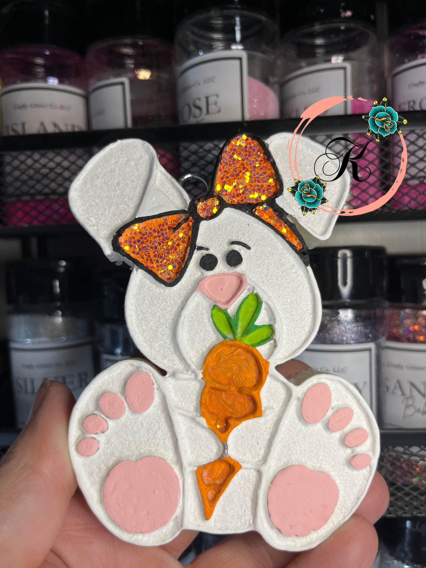 Rabbit with Carrot Freshie