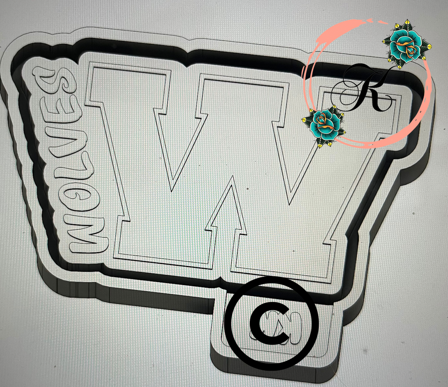 W Wolves Mold