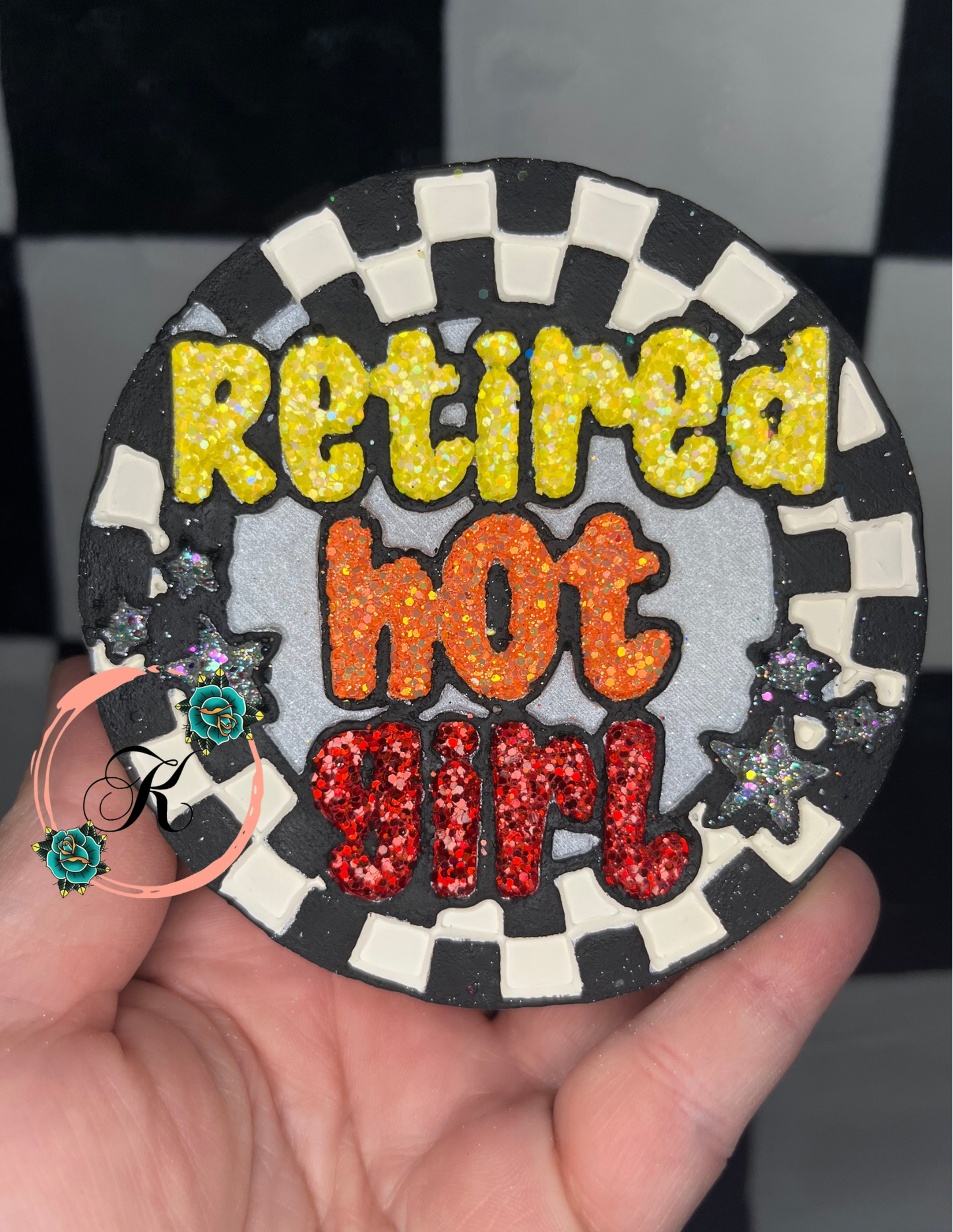 Retired Hot Girl Freshie