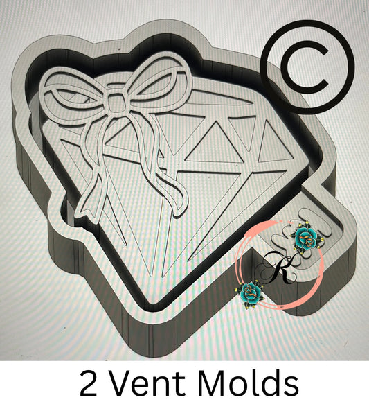 Diamond with Bow Vents