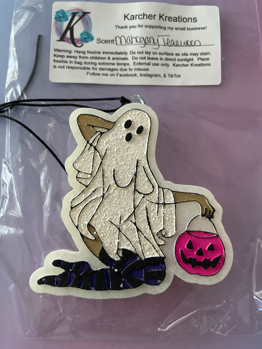 Ghost Pin-Up- Teakwood