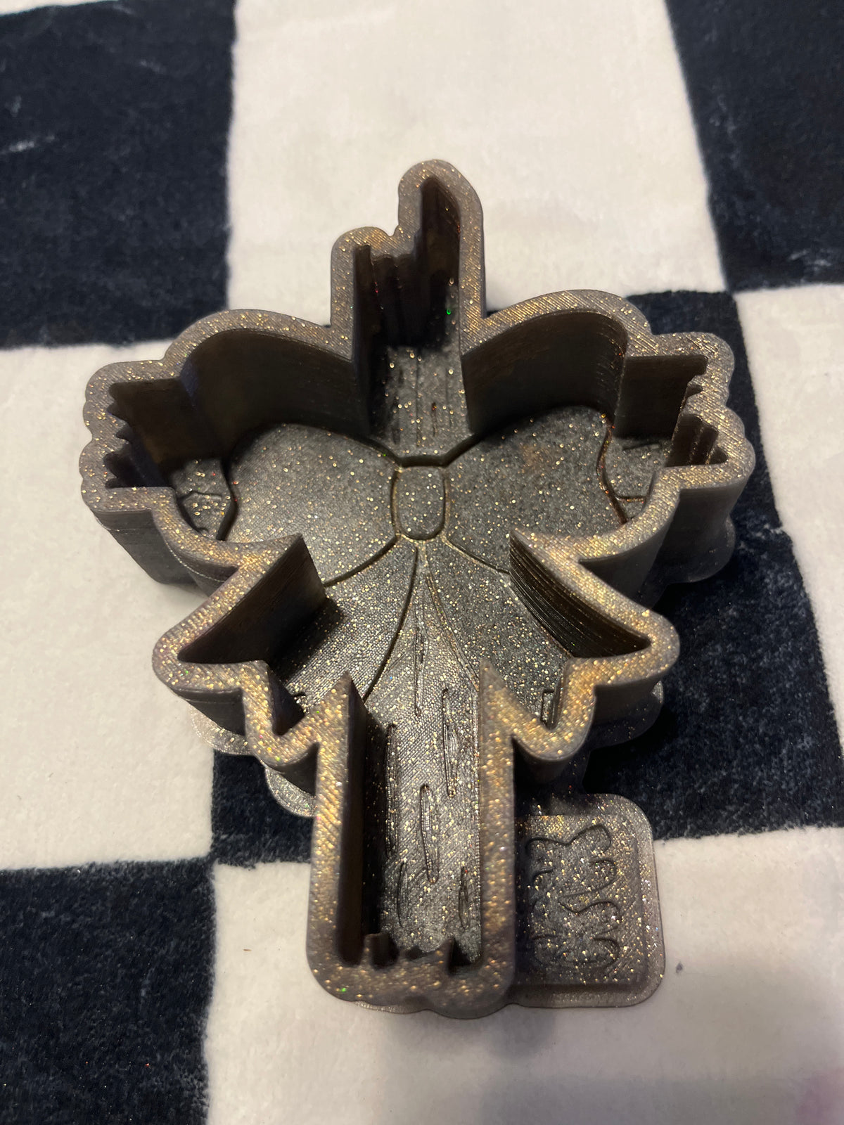 Wooden Cross with Bow Destash
