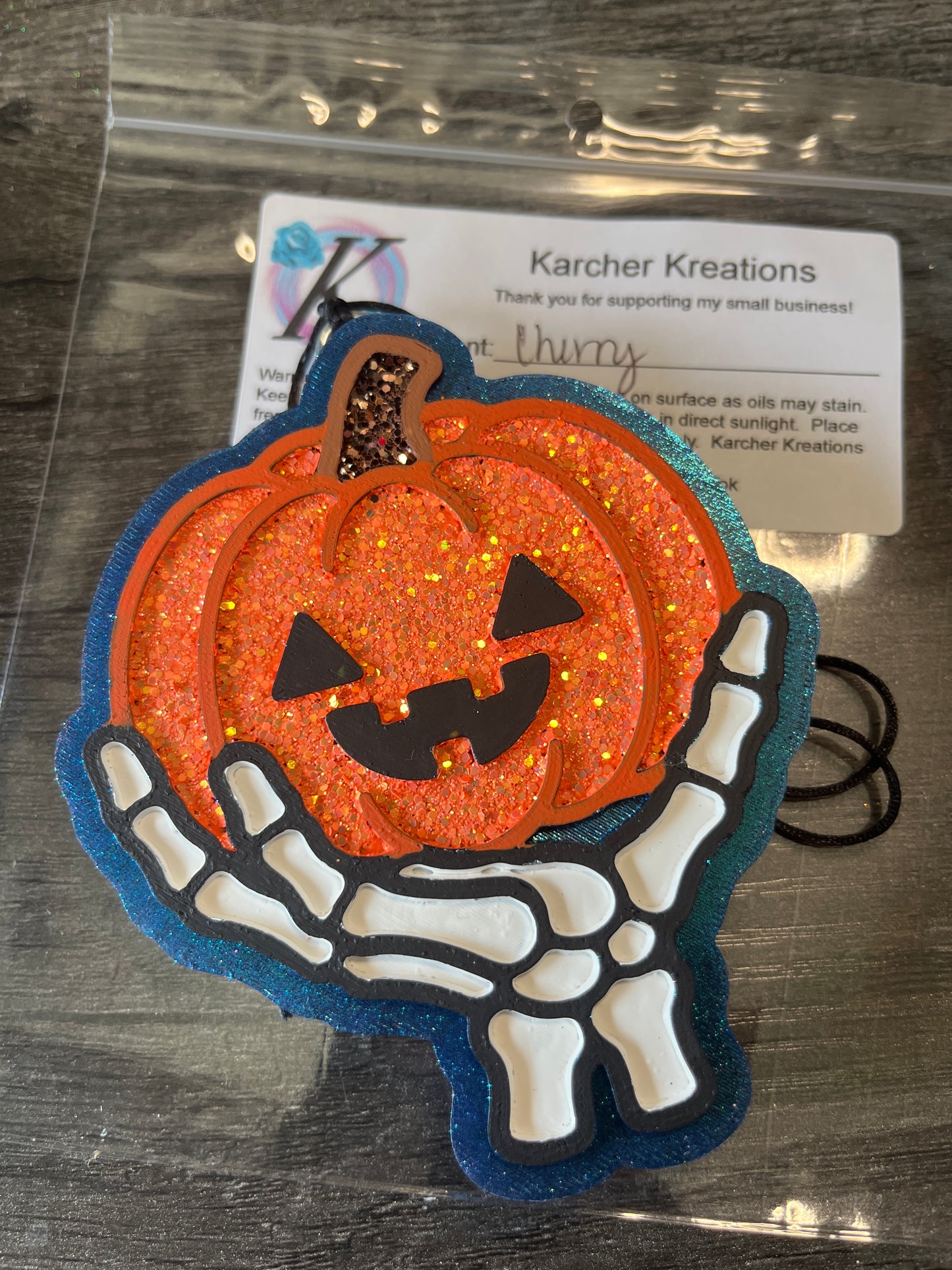 Skullhand holding Pumpkin…… Cherry