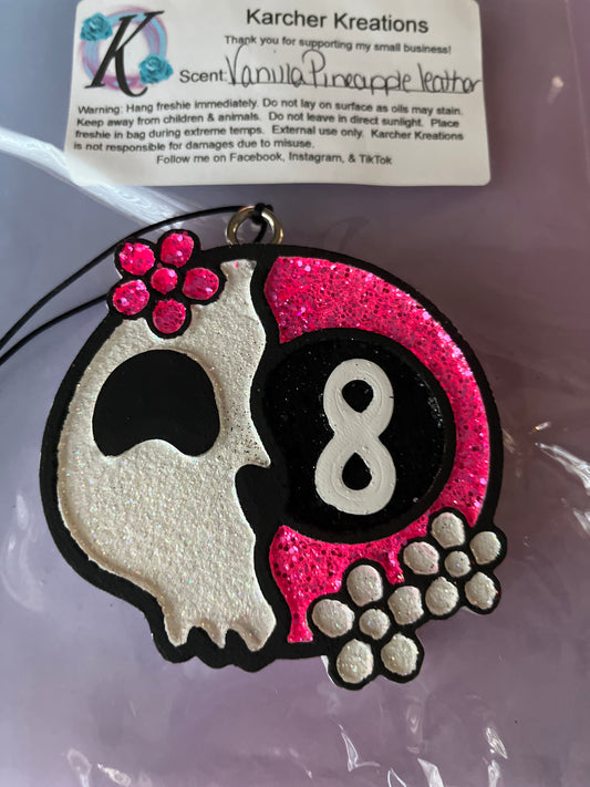 Skull 8 Ball- Vanilla Pineapple Leather