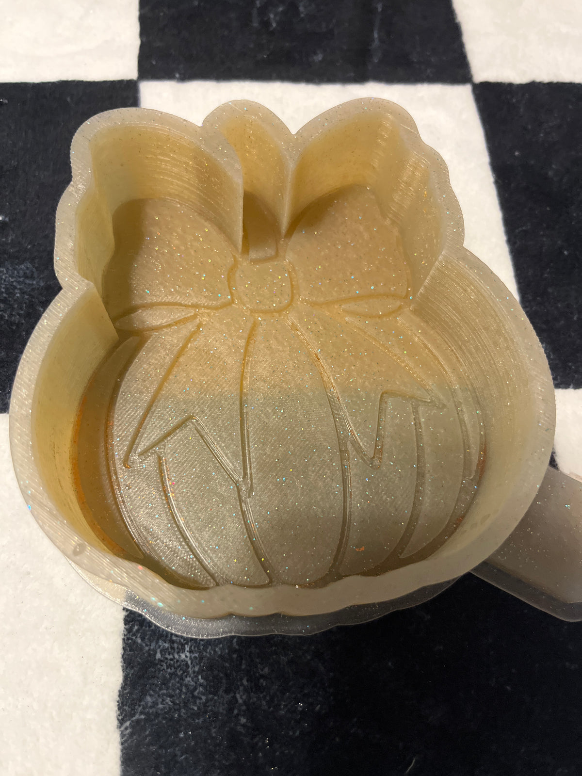 Pumpkin with Bow Destash