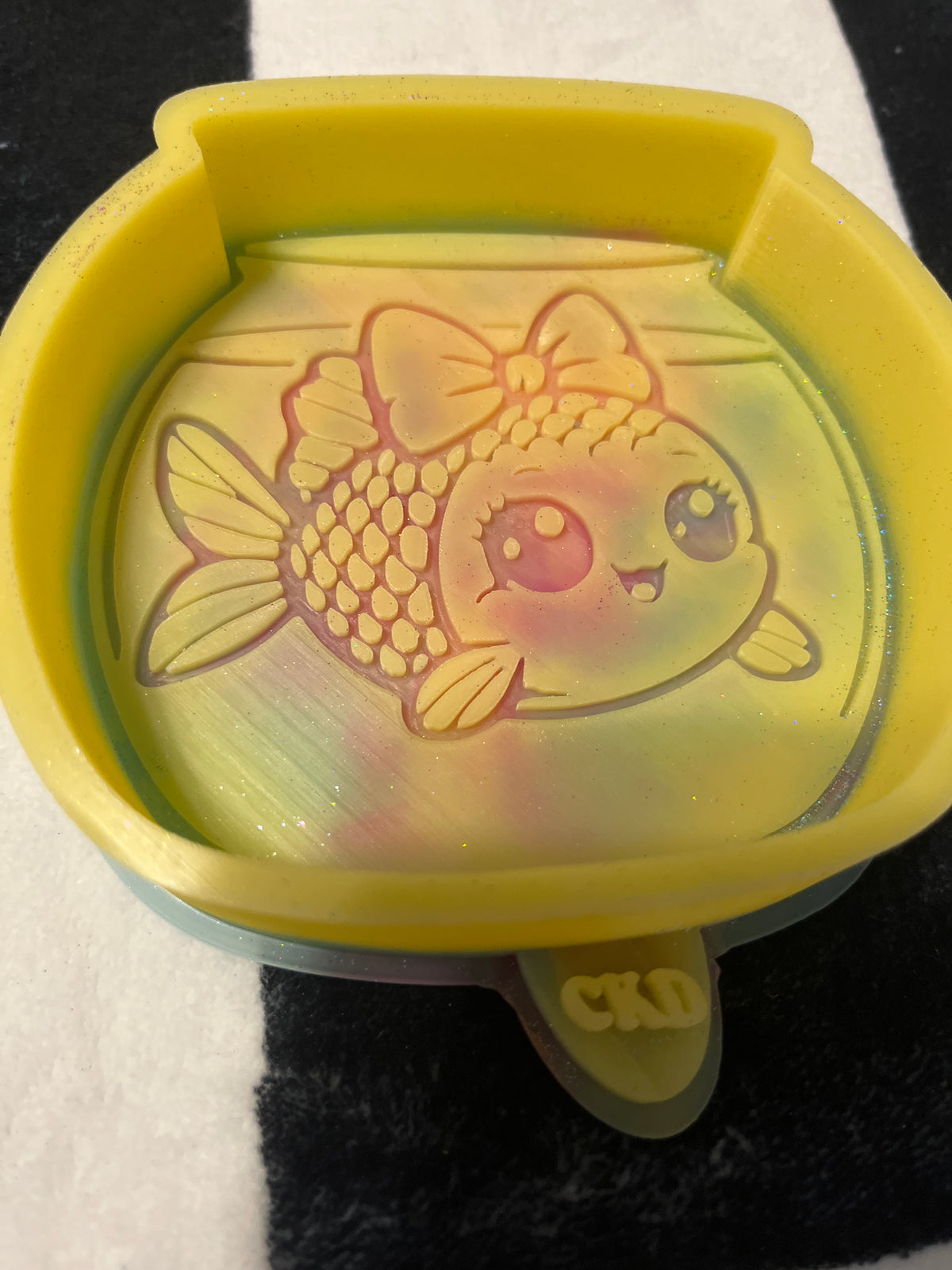 Fish Bowl  Destash