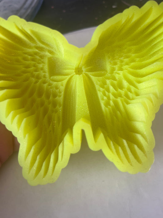 3d wings with bow  Destash